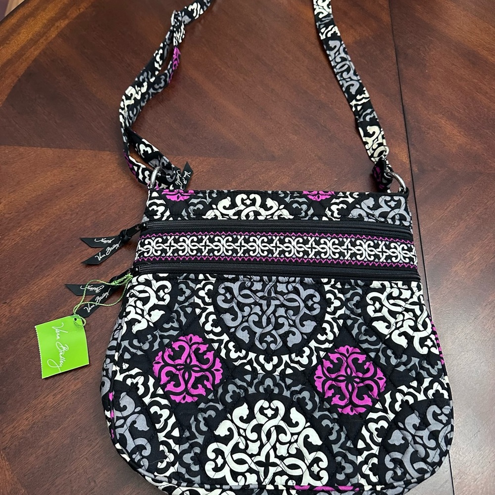 NWT Vera Bradley Triple Zip  Crossbody Bag Canterberry Magenta Pattern Handbag